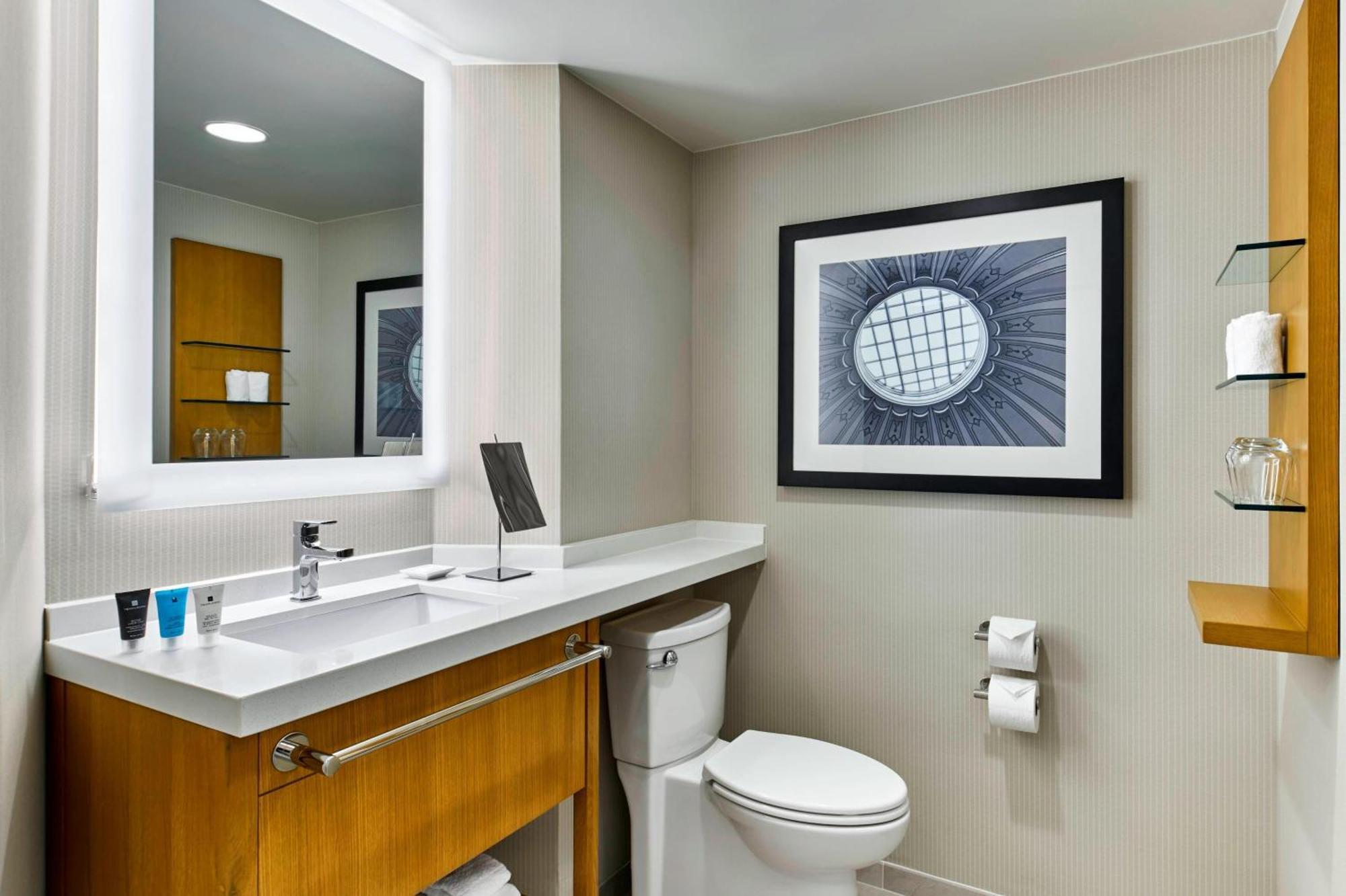 เดลต้า โฮเต็ล บาย แมริออท ริชมอนด์ ดาวน์ทาวน์ Hotel ภายนอก รูปภาพ